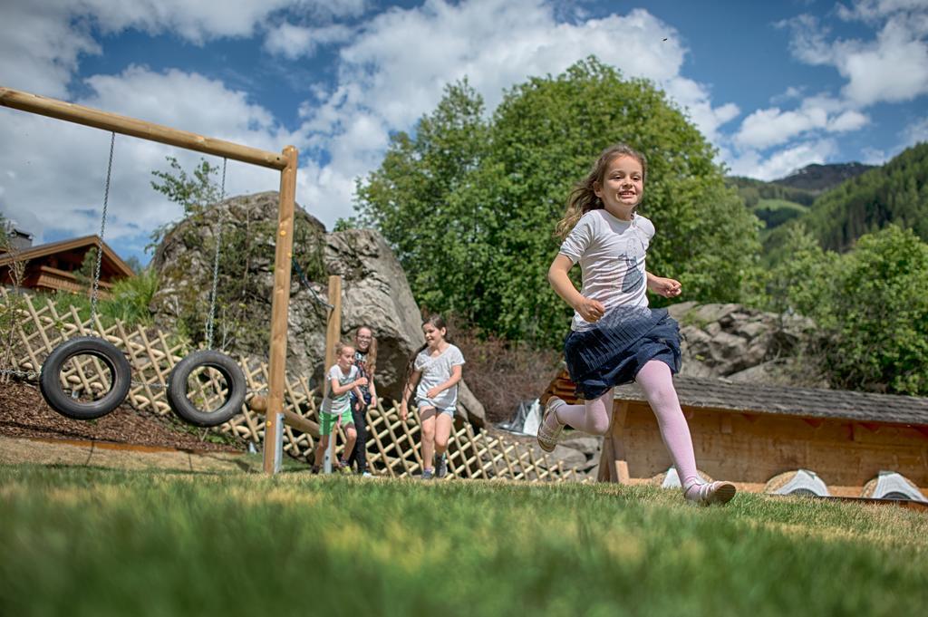 Lunaris Wellnessresort Cadipietra Kültér fotó