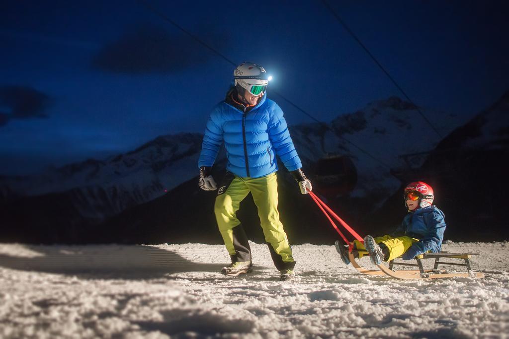 Lunaris Wellnessresort Cadipietra Kültér fotó